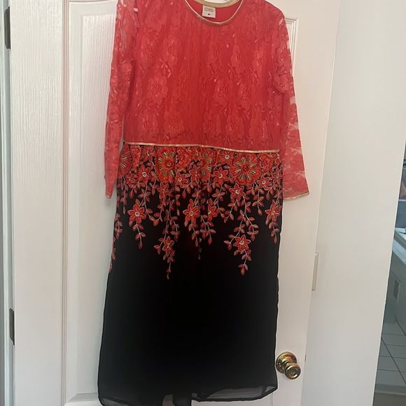 MIDI Indian Dress. NWT Medium - Picture 4 of 4